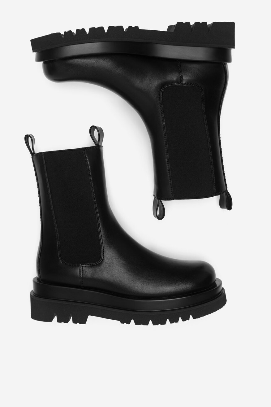 
                Kratke čizme Lasocki CRNA - 5906751251270