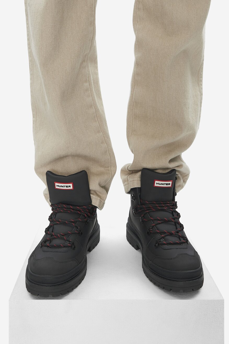 
                Трекінгове взуття HUNTER ЧОРНИЙ - 5906751385319