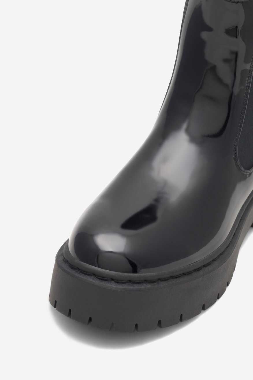 
                Боти Jenny Fairy ЧЕРЕН - 5905588013143