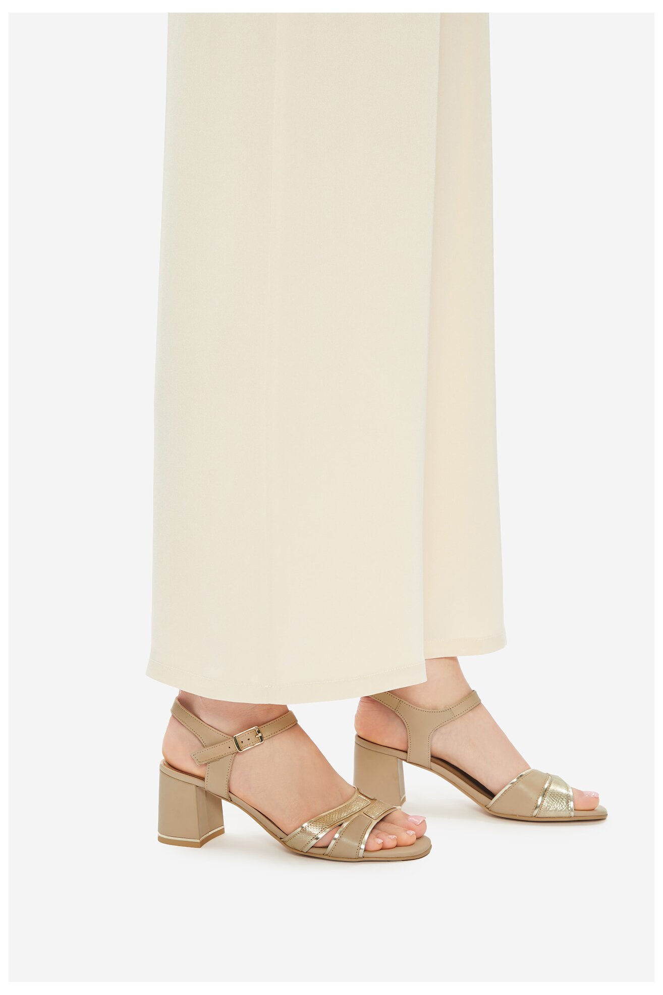 Сандали Lasocki WB-866-13 БЕЖОВ