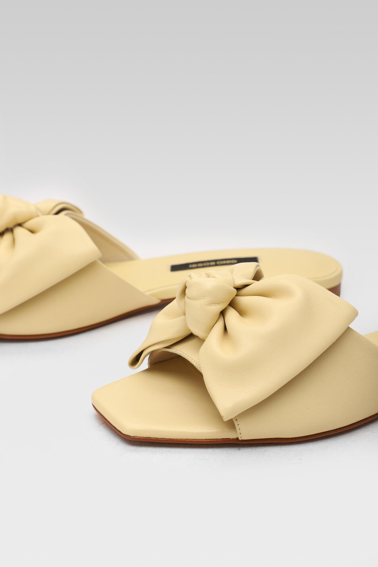 Șlapi Gino Rossi DUTTI-01 GALBEN