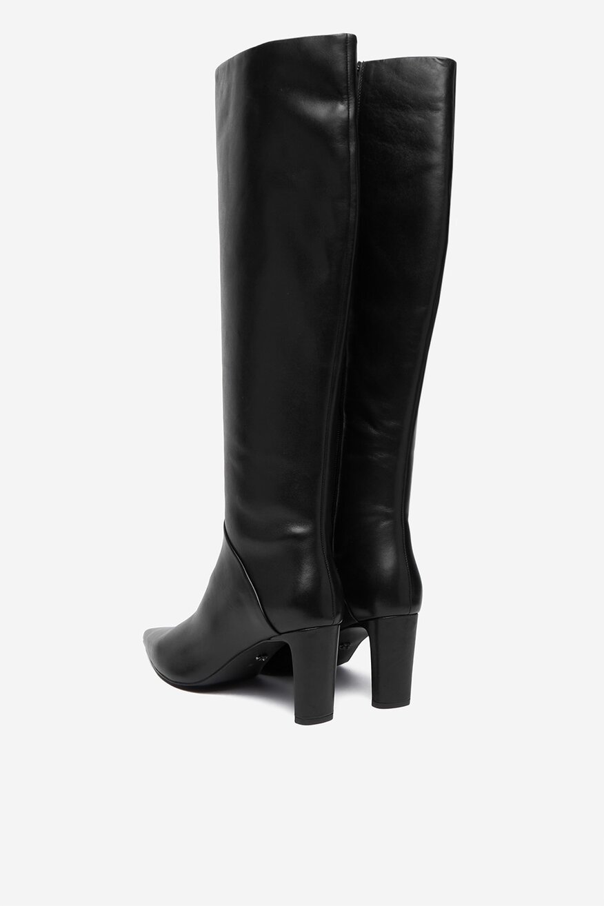 
                Csizma Gino Rossi FEKETE - 5906751299951