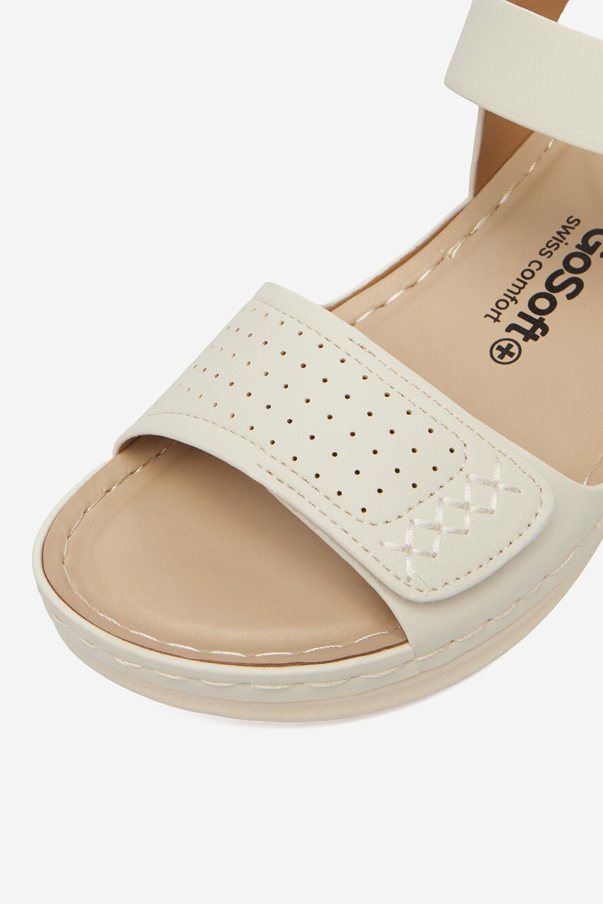 
                Go Soft - Sandały - 5906751956588