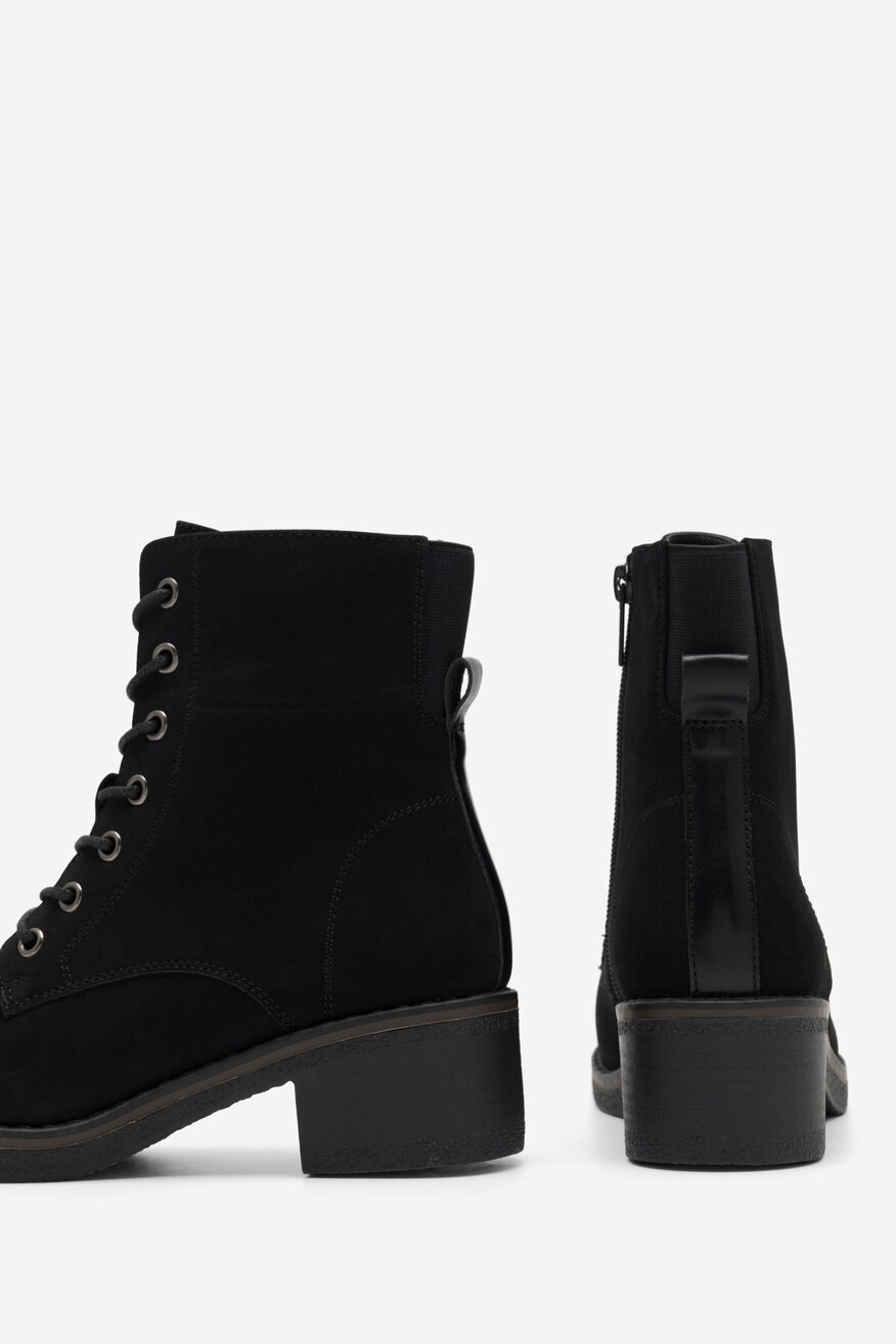 Clara Barson - Trzewiki na słupku - 5905588079781