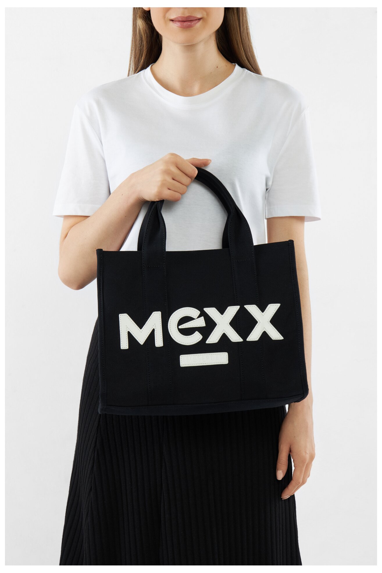 Kézitáska Mexx MEXX-E-039-05 FEKETE