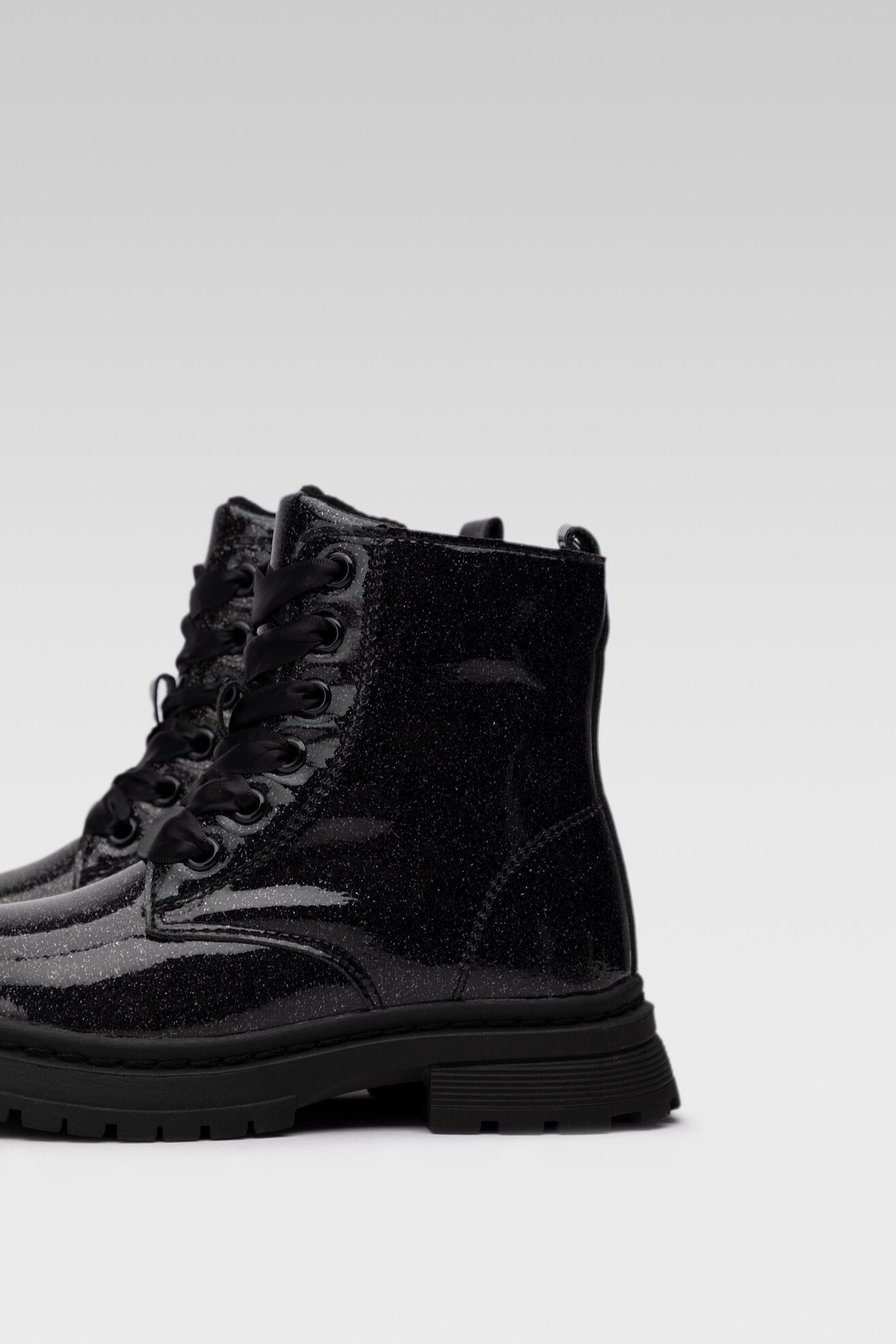 Csizma Nelli Blu CM211101-29 FEKETE