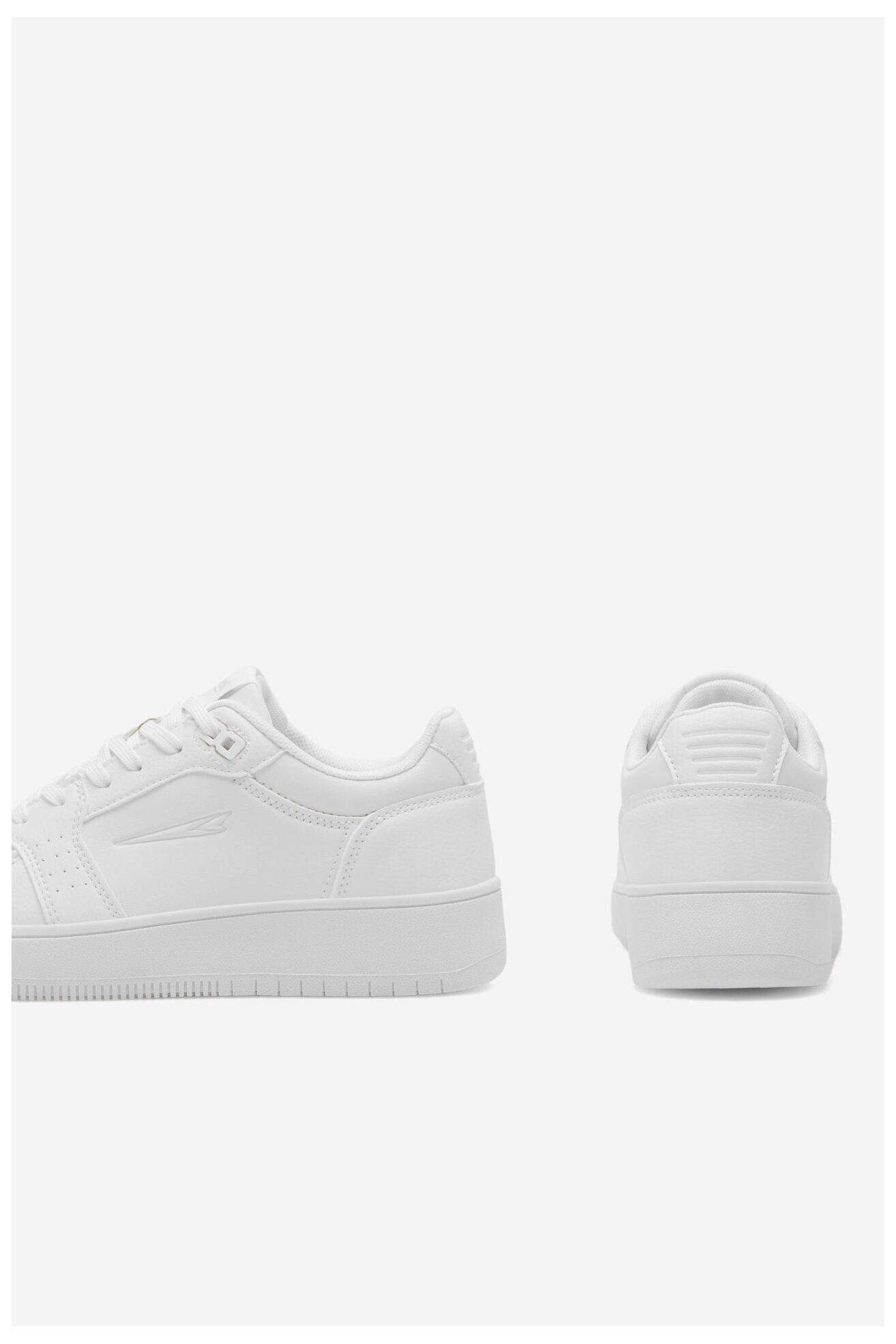 Obuwie sportowe Sprandi BP07-01537-30 Biały