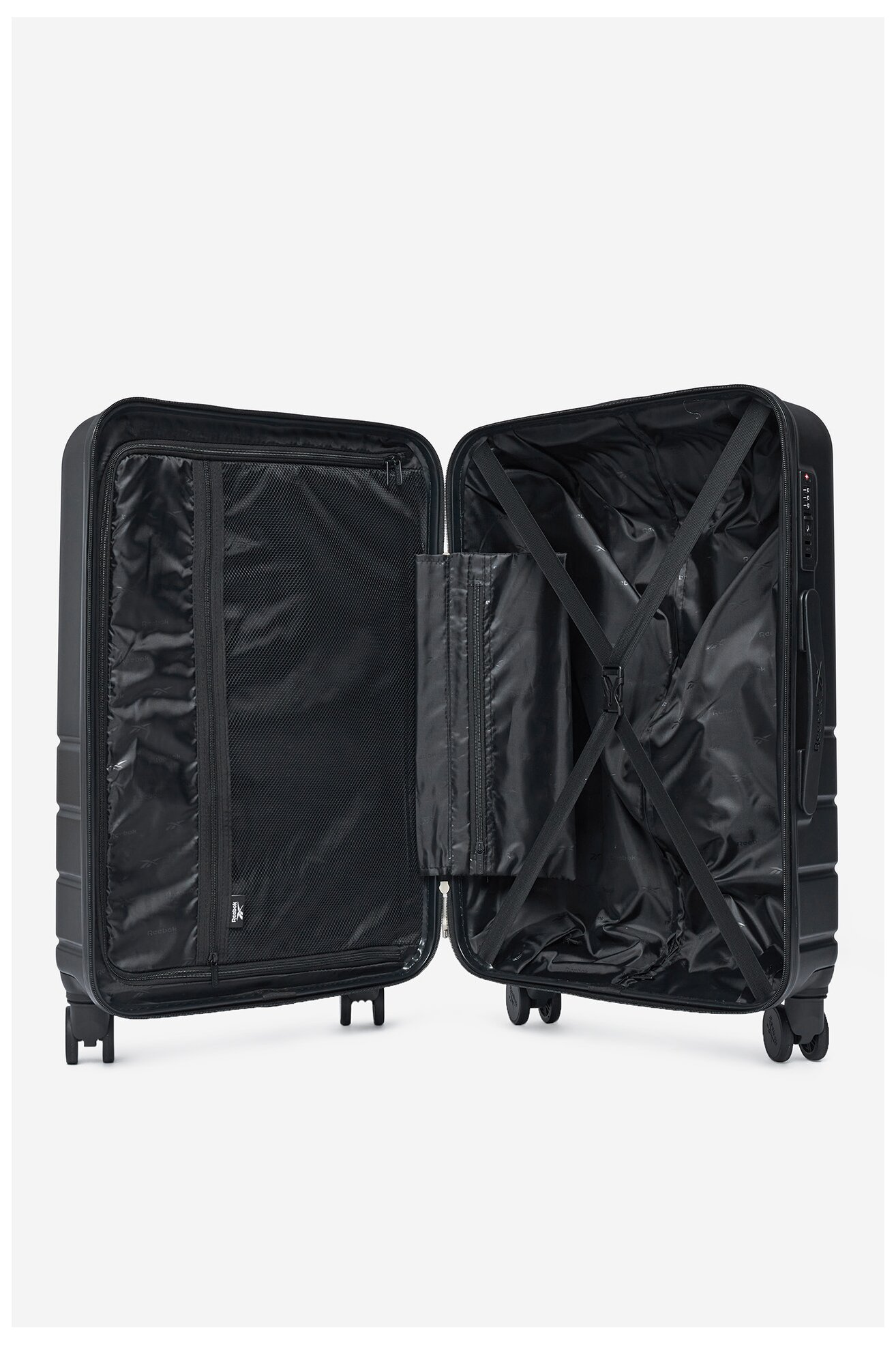 Walizka Reebok RBK-WAL-001-CCC-M Czarny