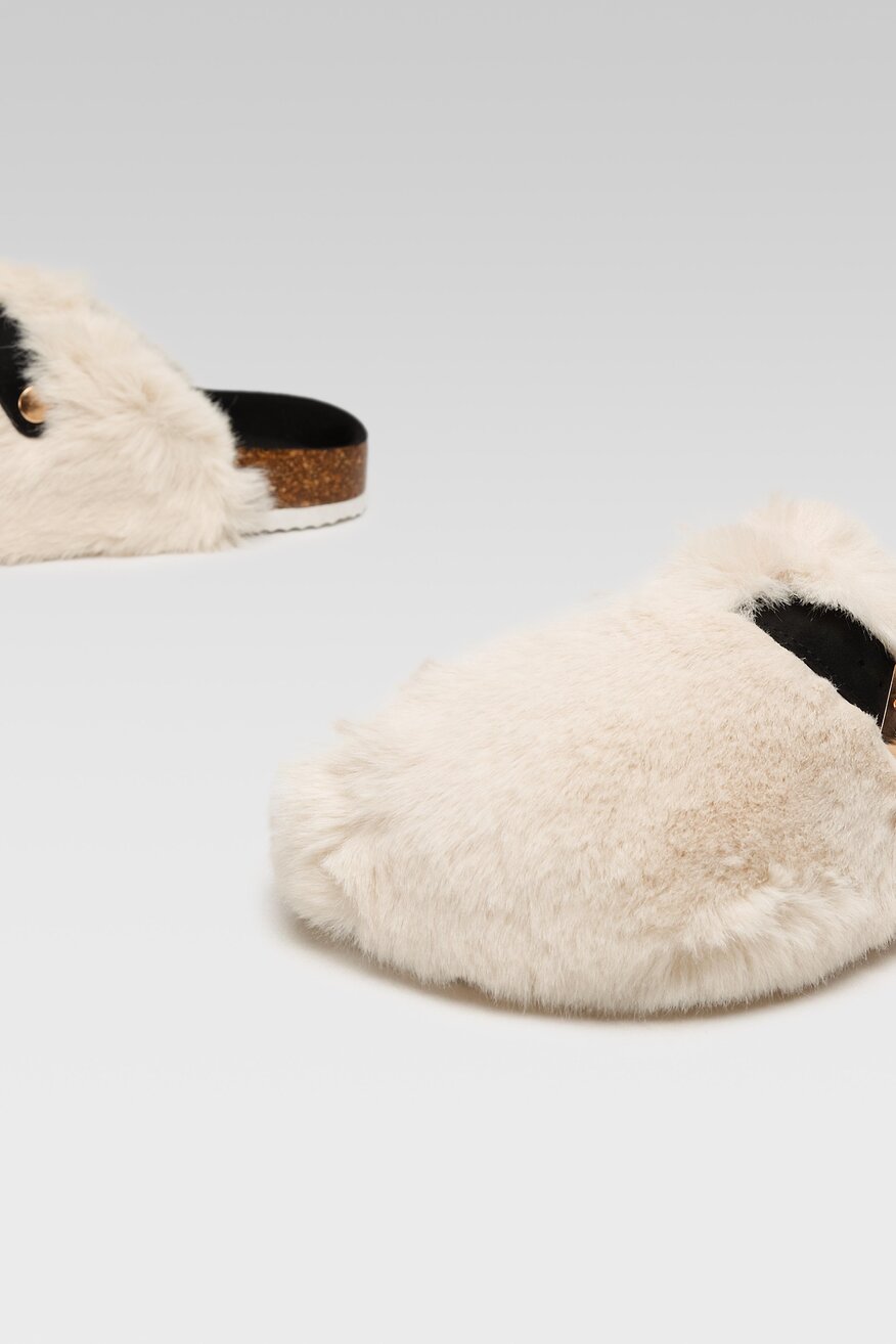 
                Home&Relax - Kapcie ocieplane - 5904248837846