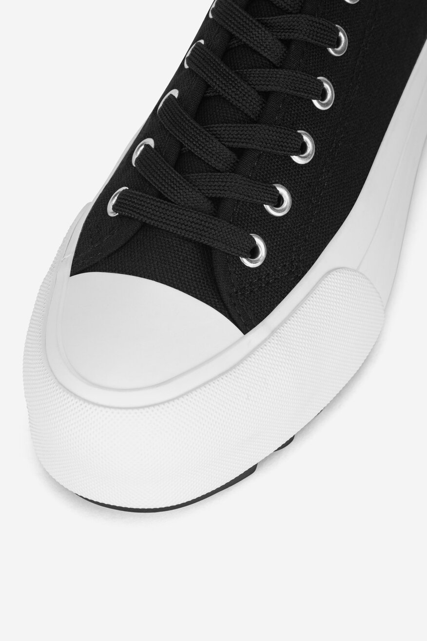 
                Кецове Jenny Fairy ЧЕРЕН - 5905588892243