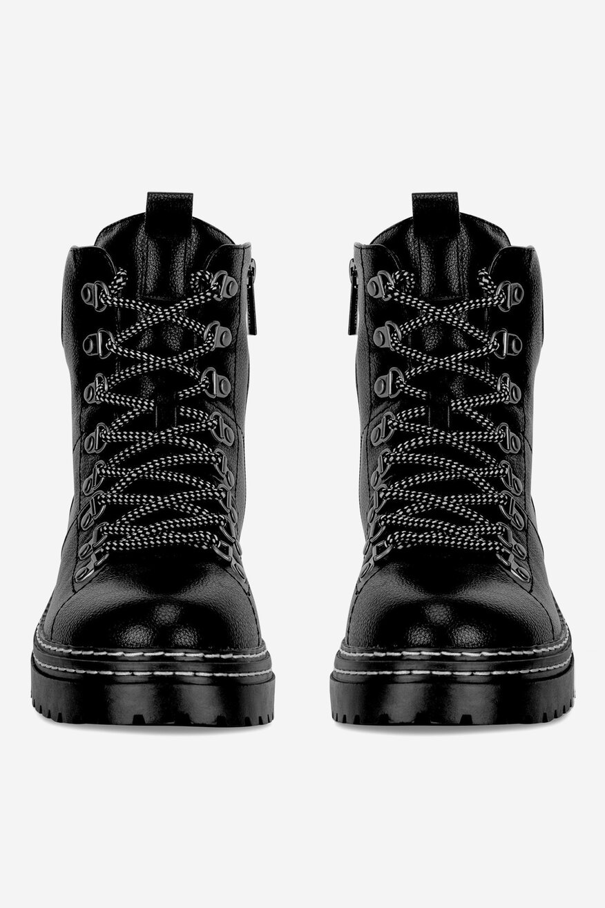 
                Боти Jenny Fairy ЧЕРЕН - 5905588919377