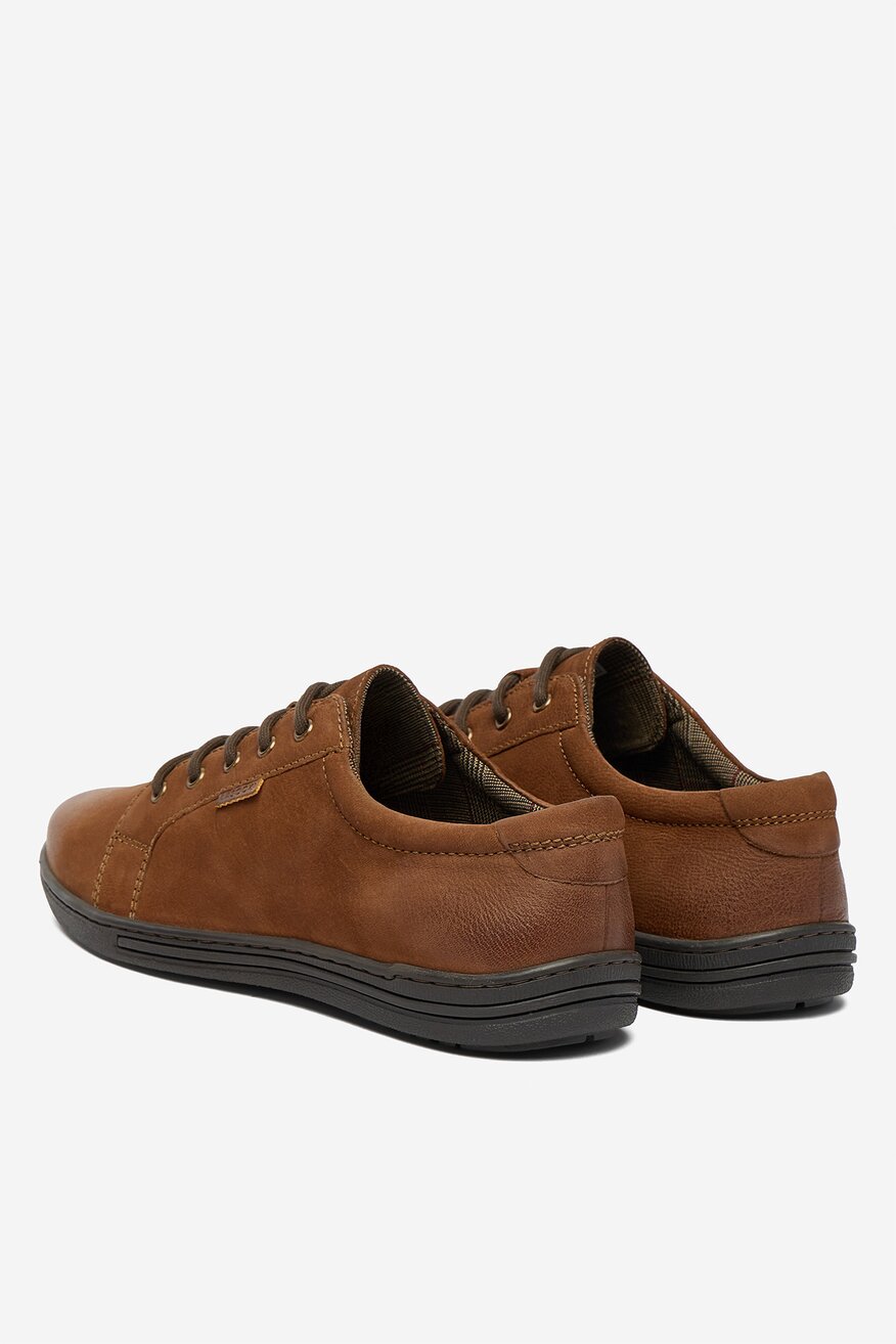 
                Напівчеревик Lasocki КОРИЧНЕВИЙ - 5906751637753