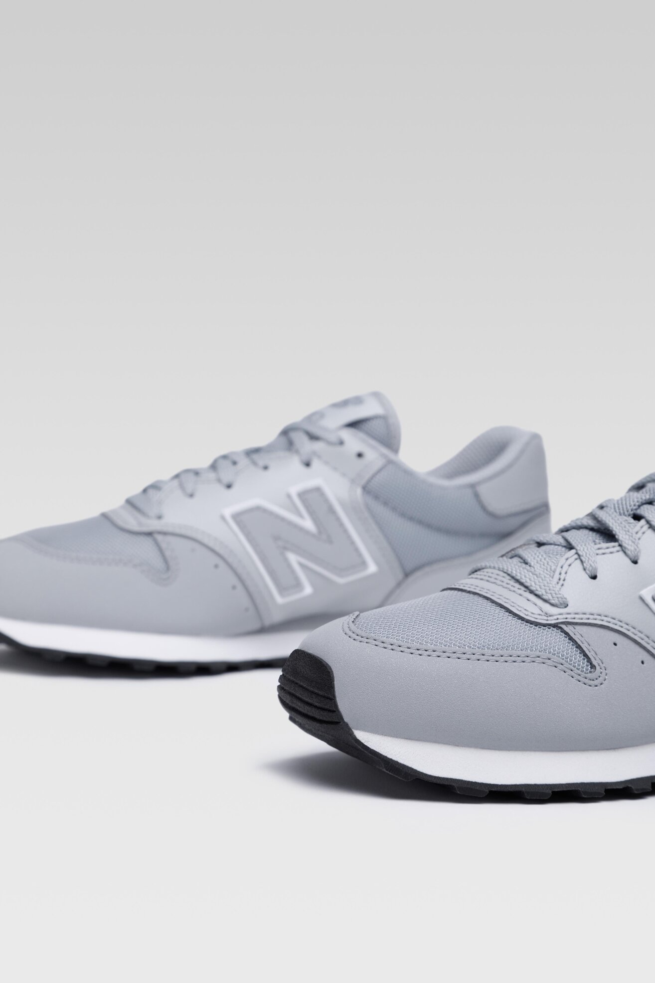 Obuwie sportowe New Balance GW500SM1 Srebrny