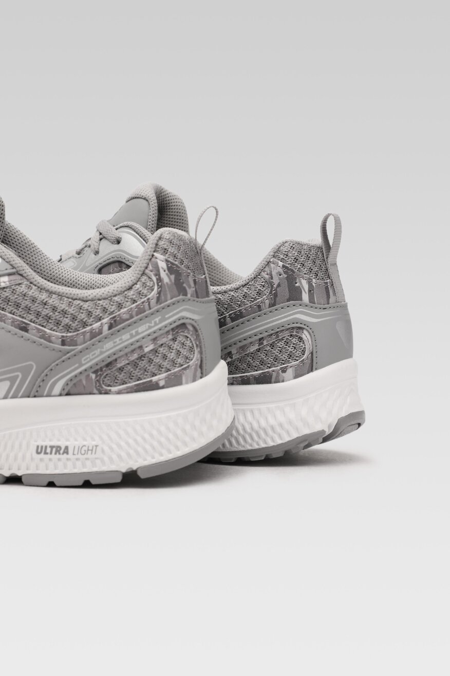 
                Skechers - Skórzane obuwie sportowe szare - 5903698442426