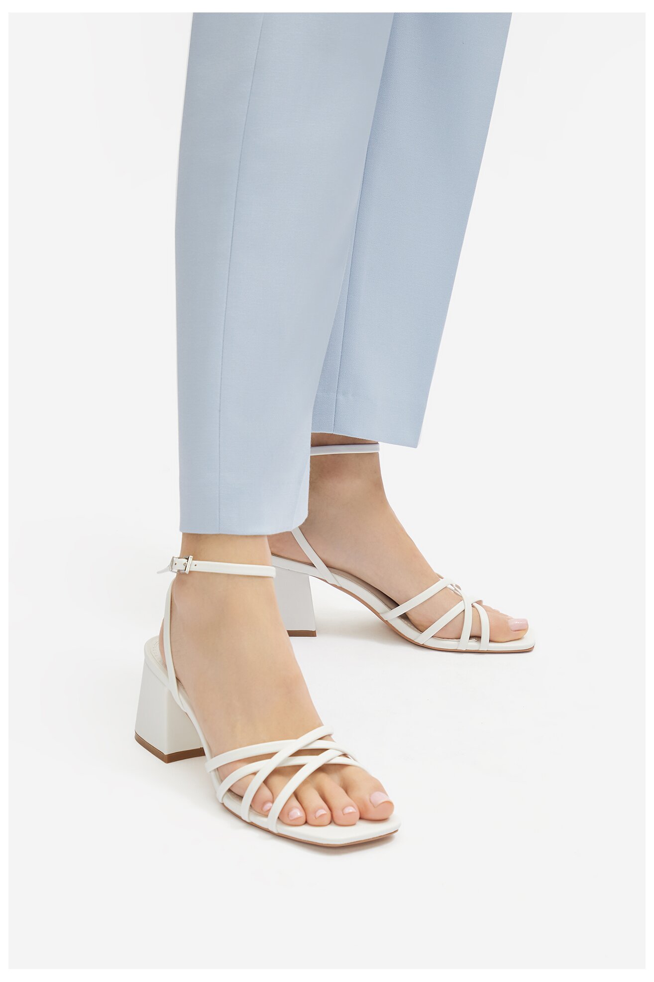 Сандали Jenny CWBF96728-06 БЯЛ