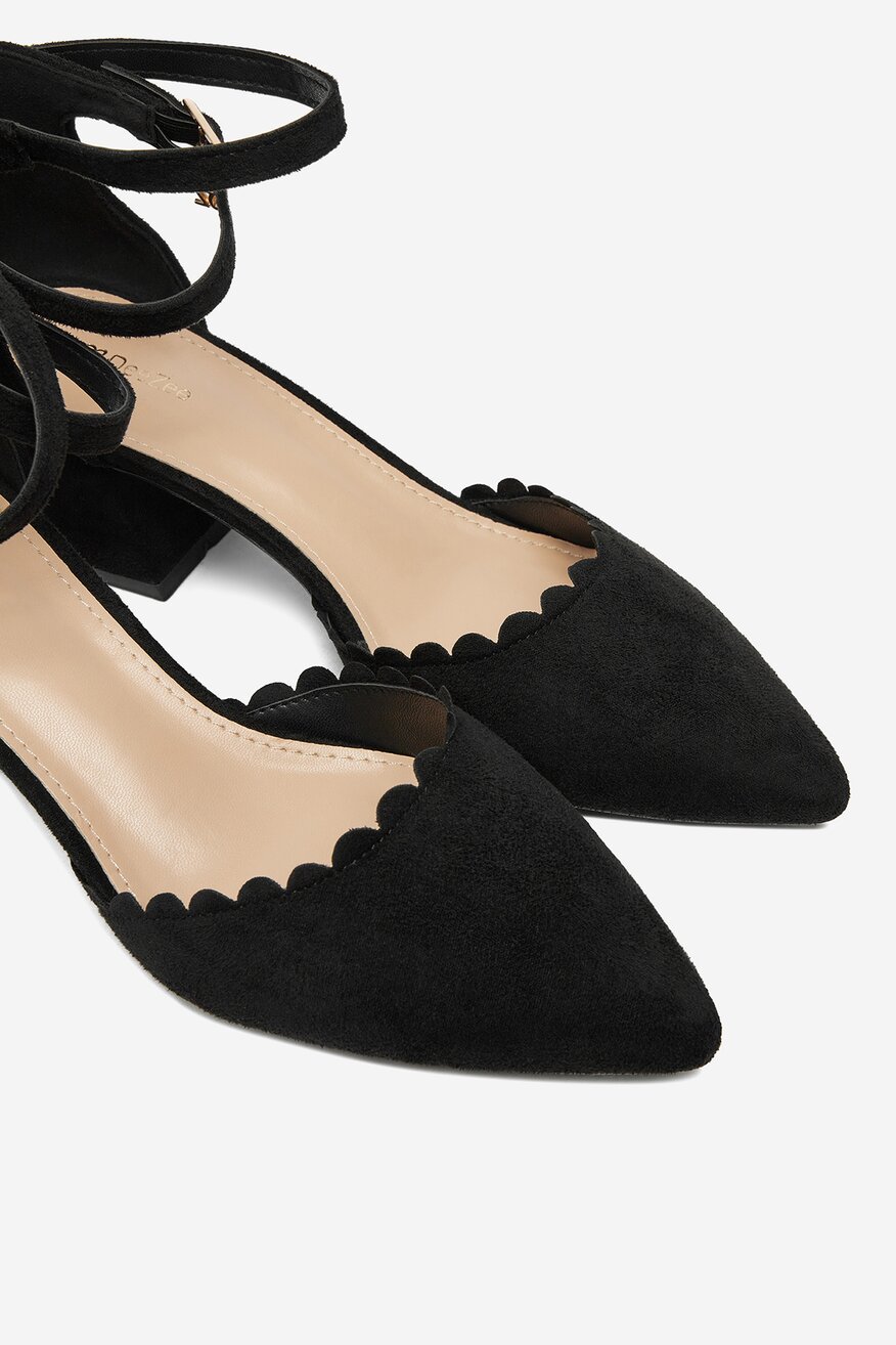 
                Туфлі-Човники DeeZee ЧОРНИЙ - 5906751076569