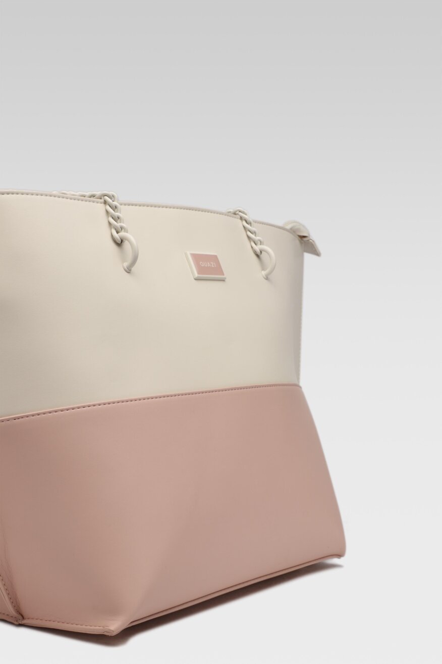 
                Дамска чанта Quazi РОЗОВ - 5903698553795