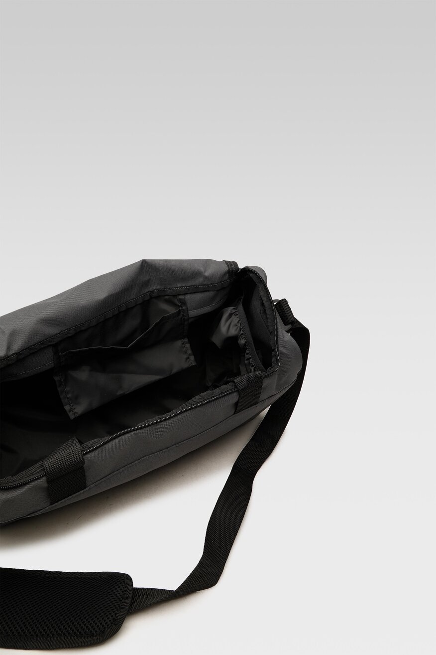 
                adidas - Torba czarna - 5904248060428