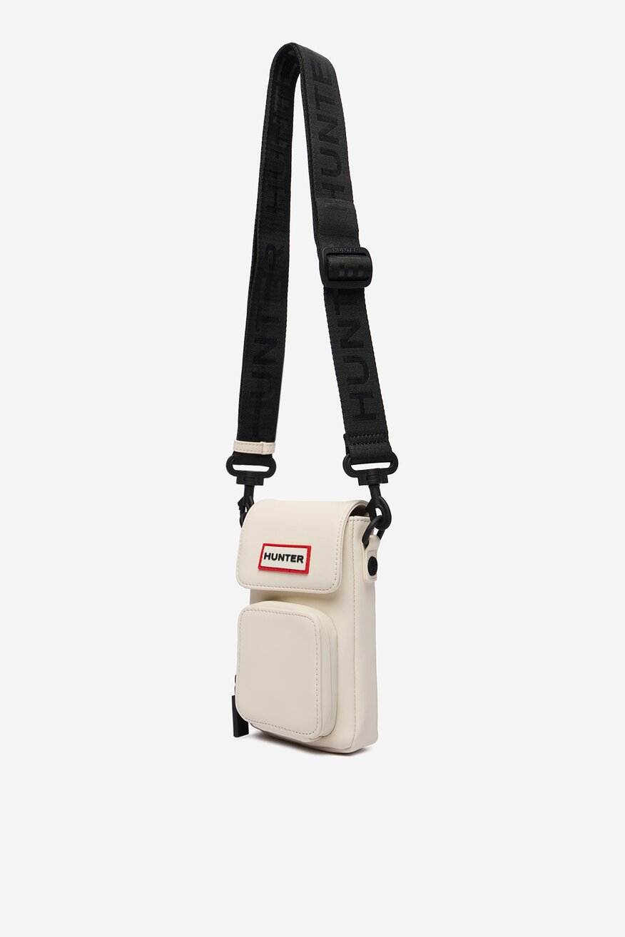 
                Дамска чанта HUNTER СЛОНОВА КОСТ - 5906751510940