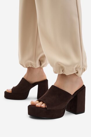 Шльопанець DeeZee CEO-HY7562-10 КОРИЧНЕВИЙ