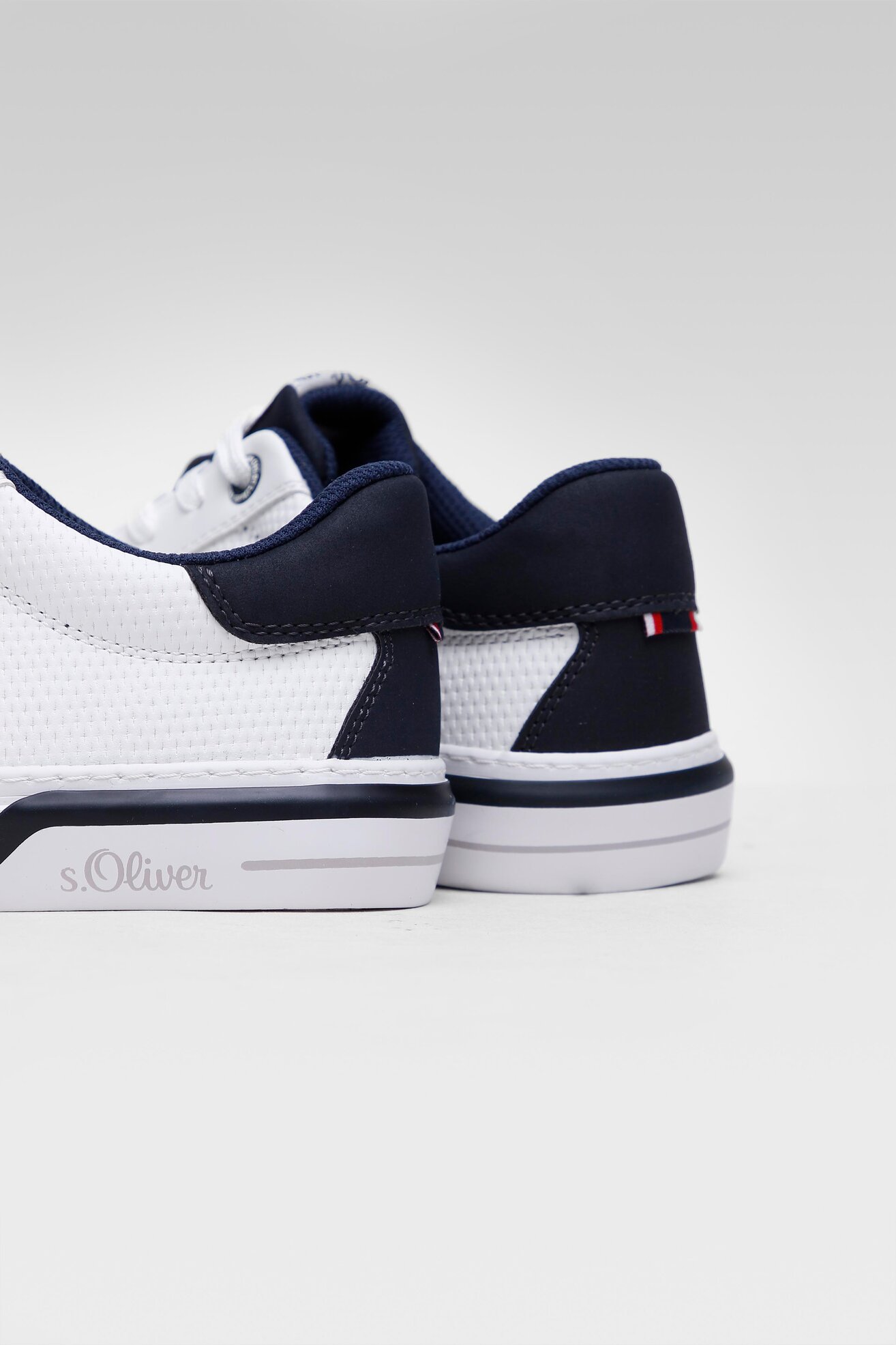 Półbuty S.Oliver RED LABEL 5/5-13630/37 Biały