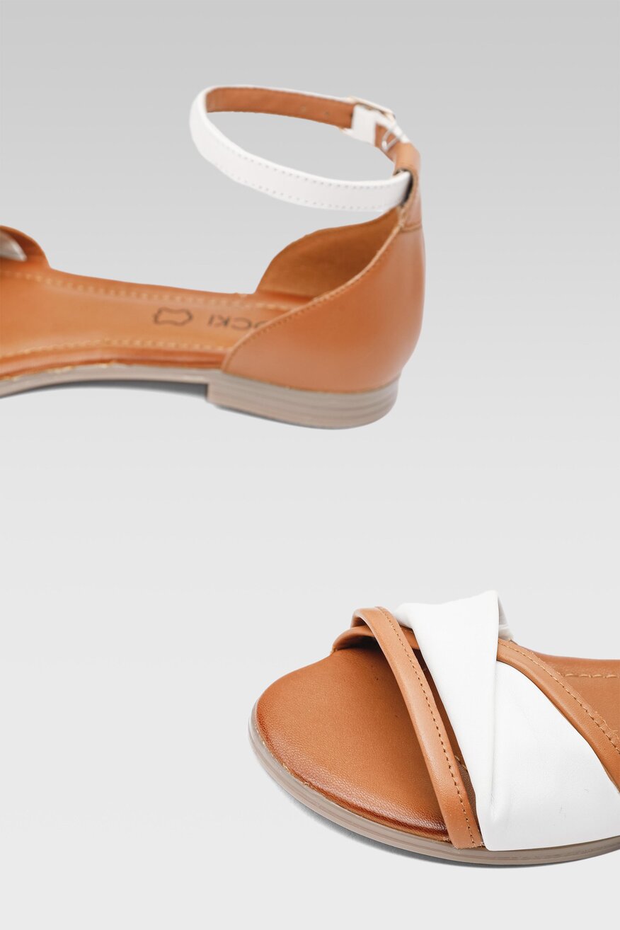 
                Lasocki - Skórzane sandały białe - 5904248739201