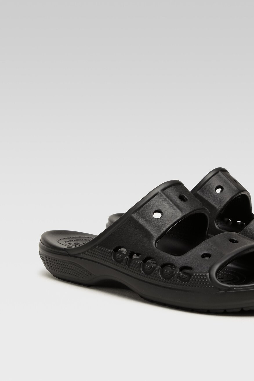 
                Crocs - Klapki basenowe czarne - 5904248760205
