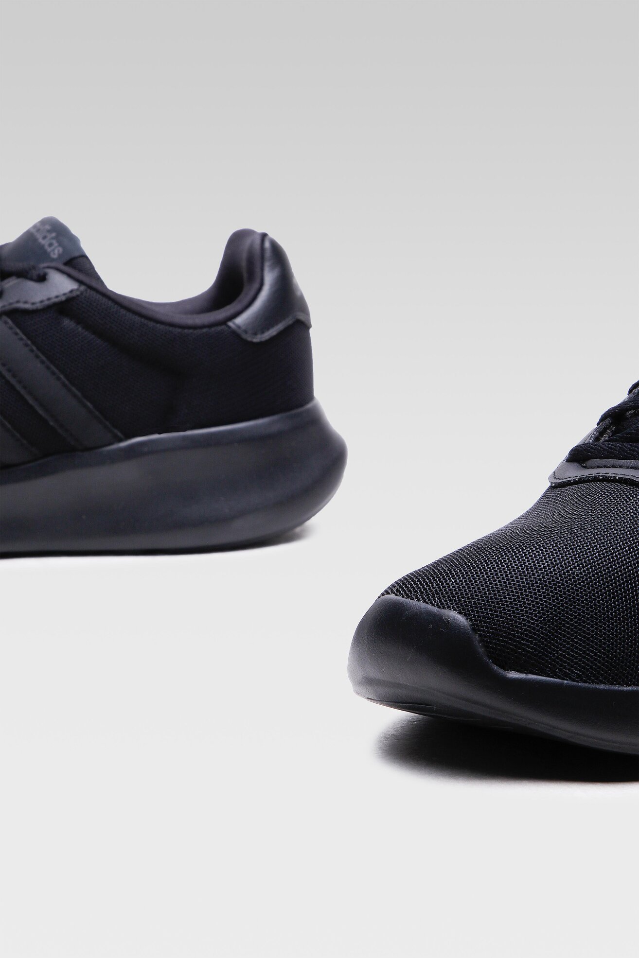 Sportska obuća ADIDAS LITE RACER 3.0 GW7954 CRNA