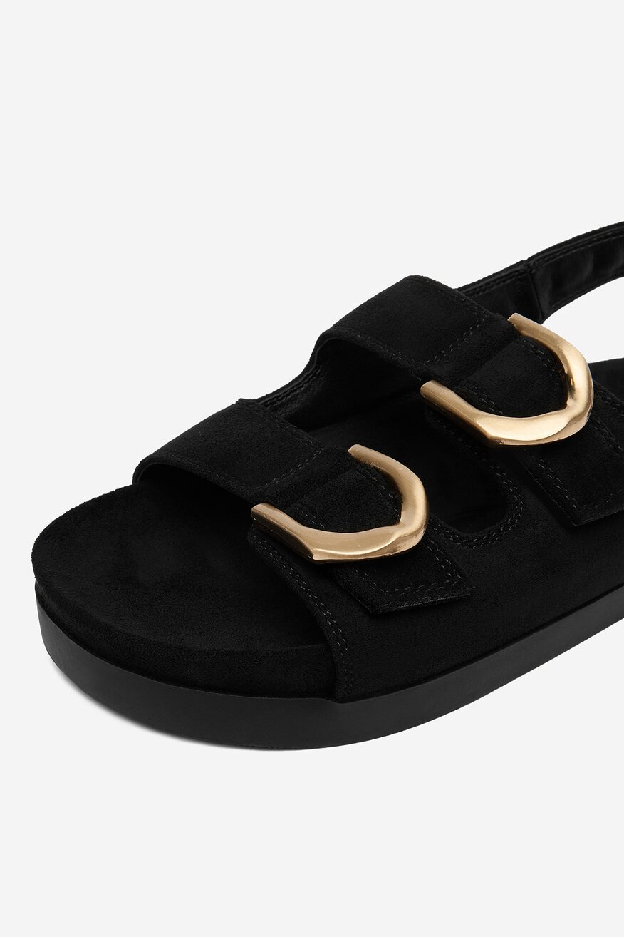 
                Сандали DeeZee ЧЕРЕН - 5906751935972