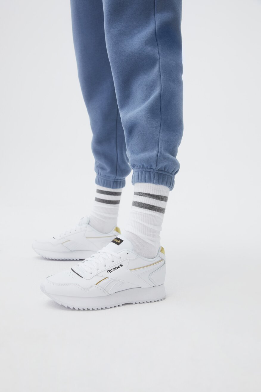 Reebok - Spodnie dresowe niebieskie - 5903698985404