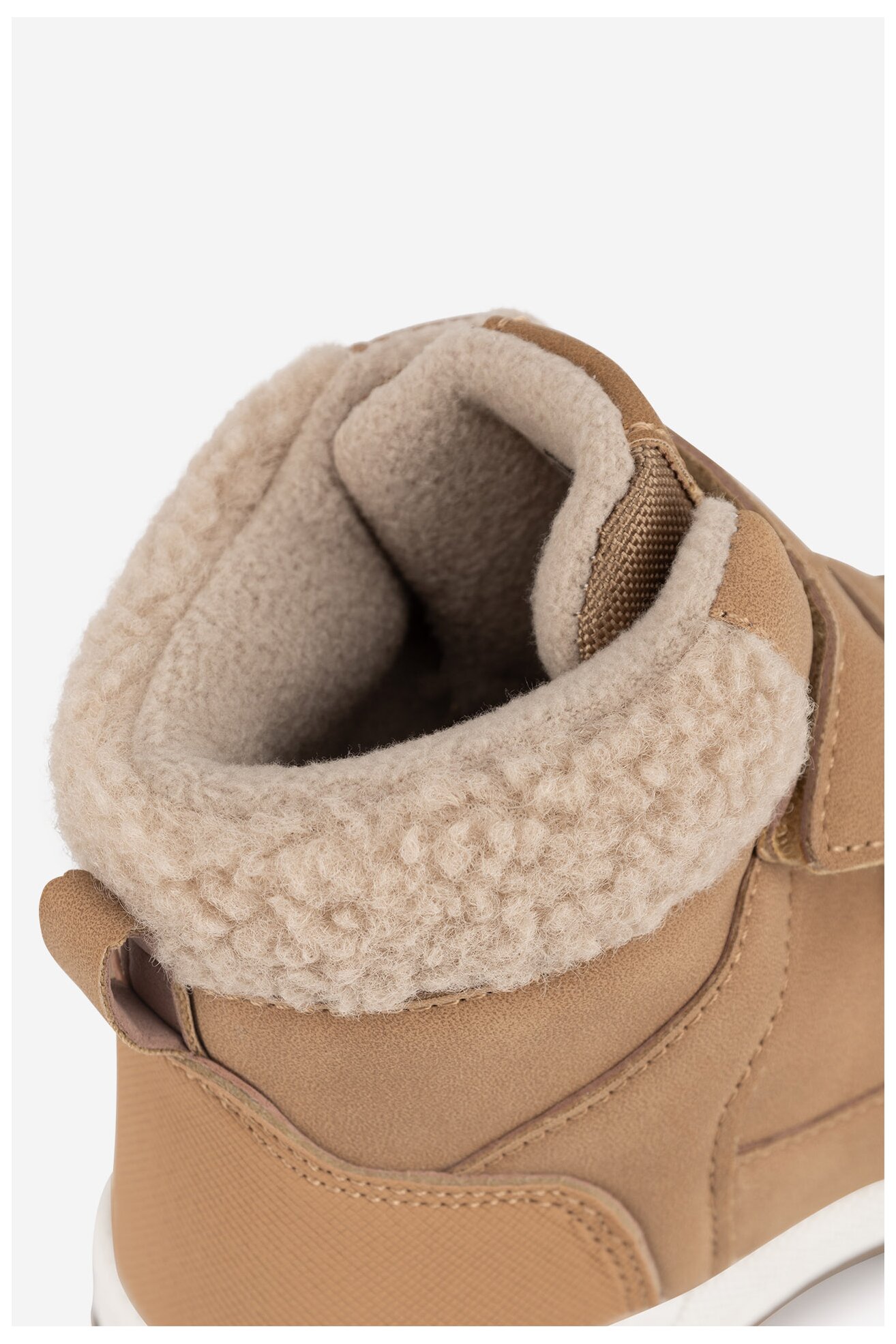 Trzewiki Action Boy AVO-TM9090-006 III CH Camel