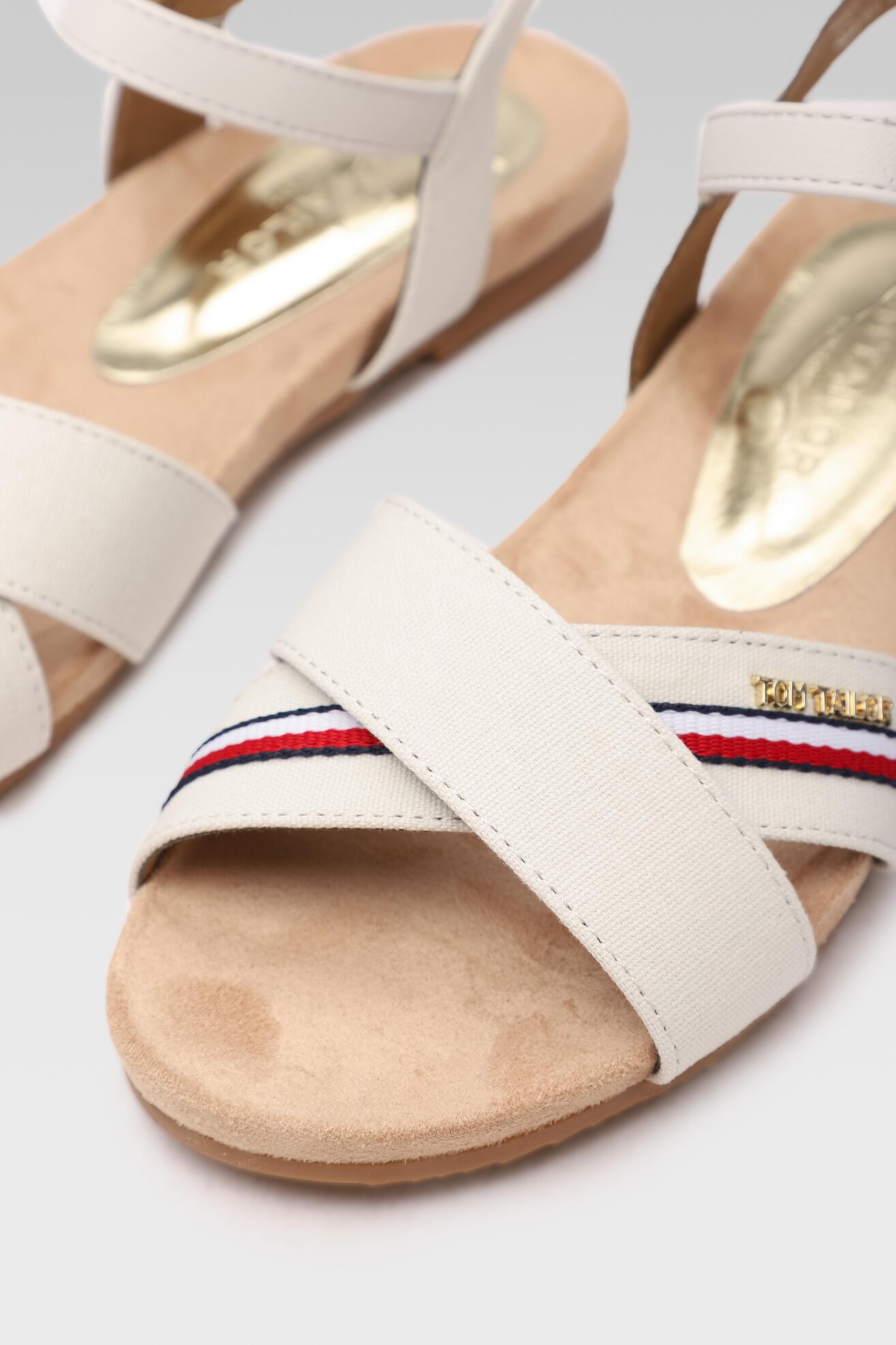 Szandál Tom Tailor 119220100 FEHÉR