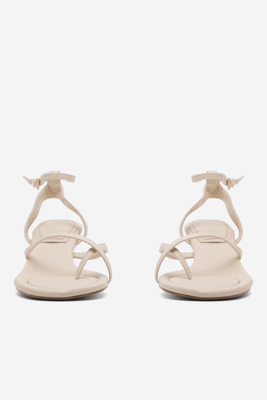 
                Jenny Fairy - Sandały na obcasie - 5904862744209