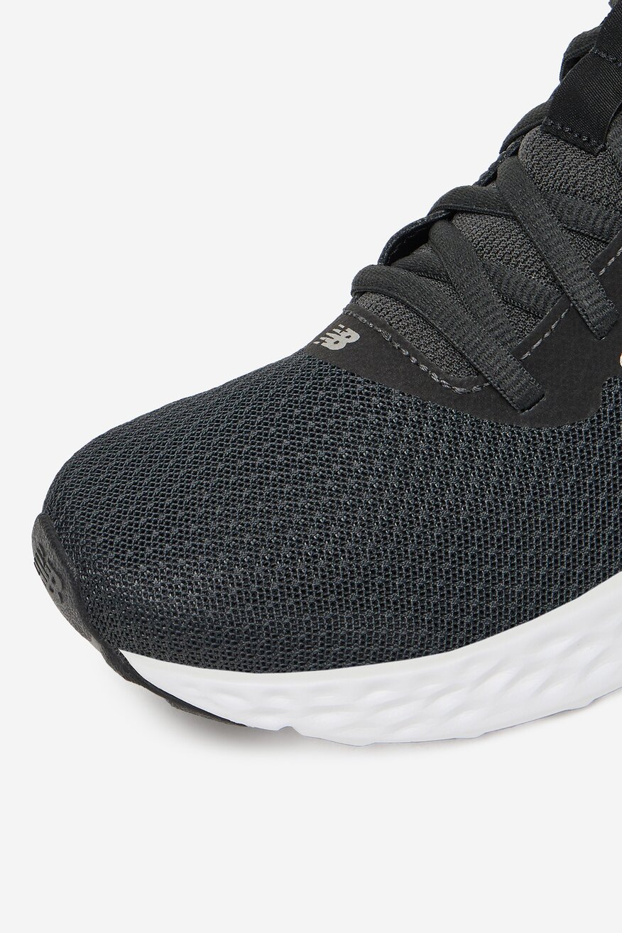 Sportovní obuv New Balance ČERNÁ - 5906751145586