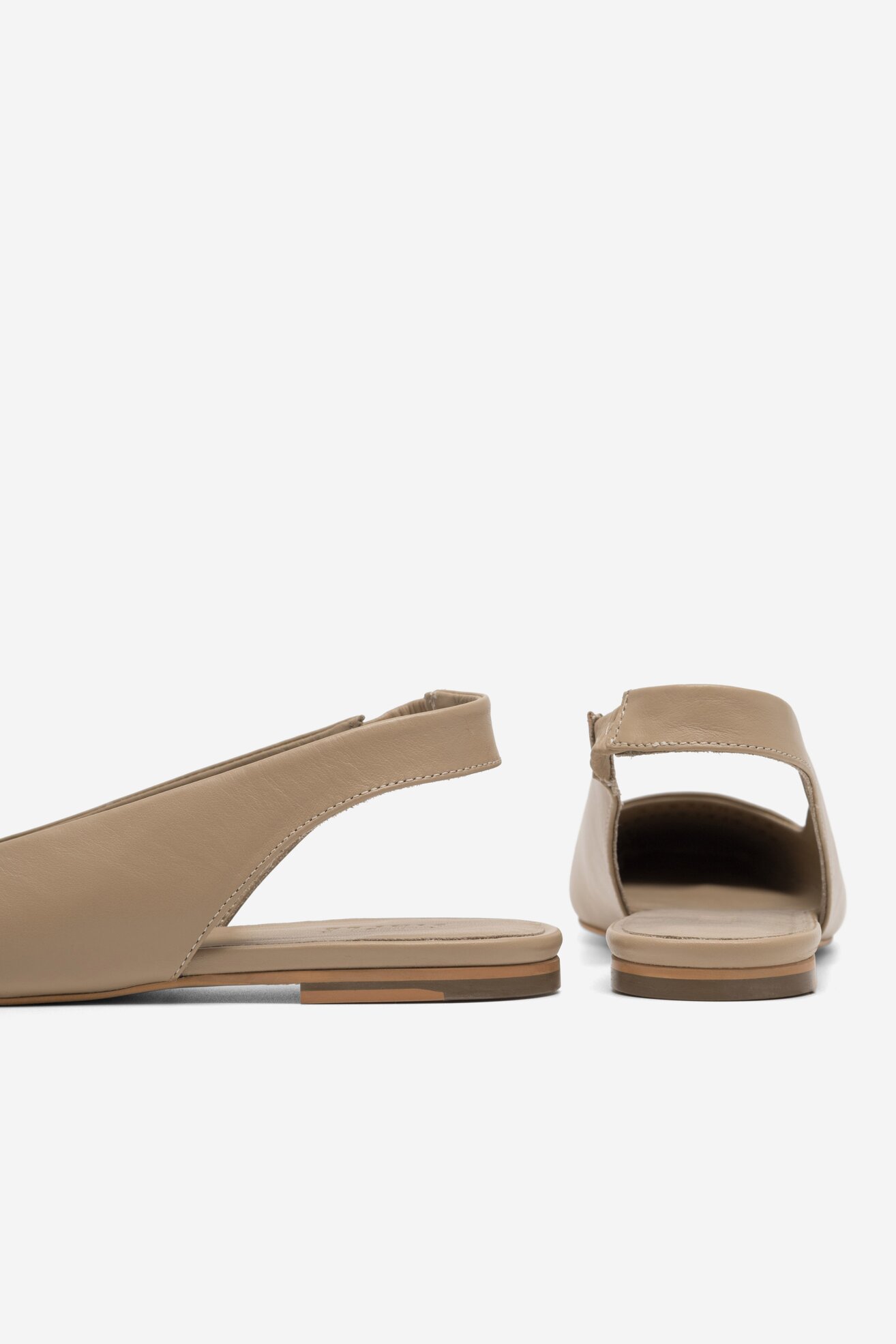 Sandały SIMPLE SARAGOSSA-23SS1419 Beżowy ciemny