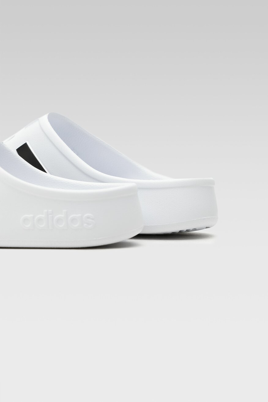 adidas - Klapki basenowe pastelowe białe - 5903698640761