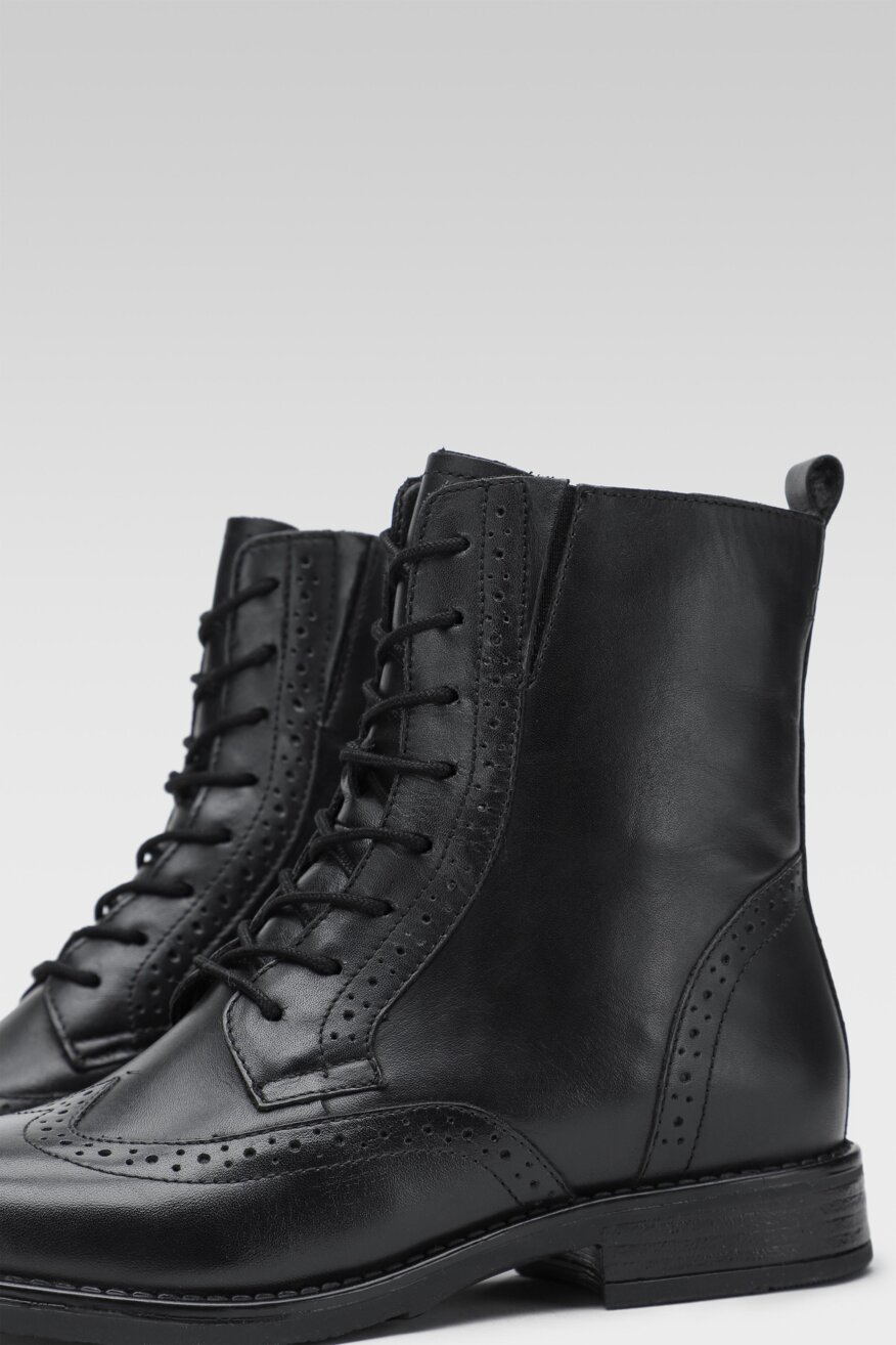 
                Lasocki - Skórzane trzewiki brogsy - 5903698780023