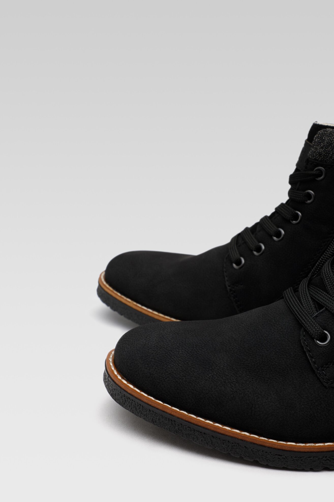 Боти Rieker 33640-01 ЧЕРЕН