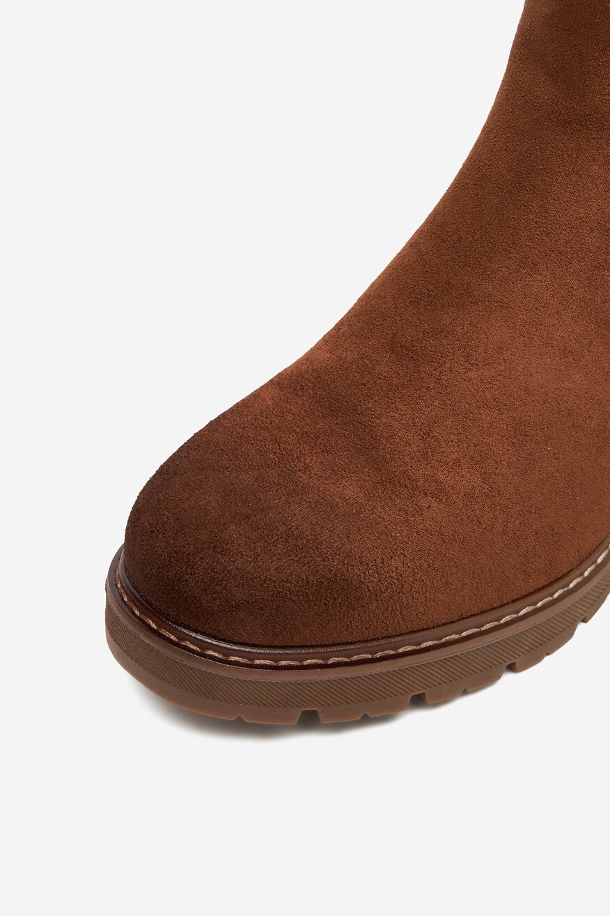 
                Kratke čizme Clara Barson BRAON - 5906751368459