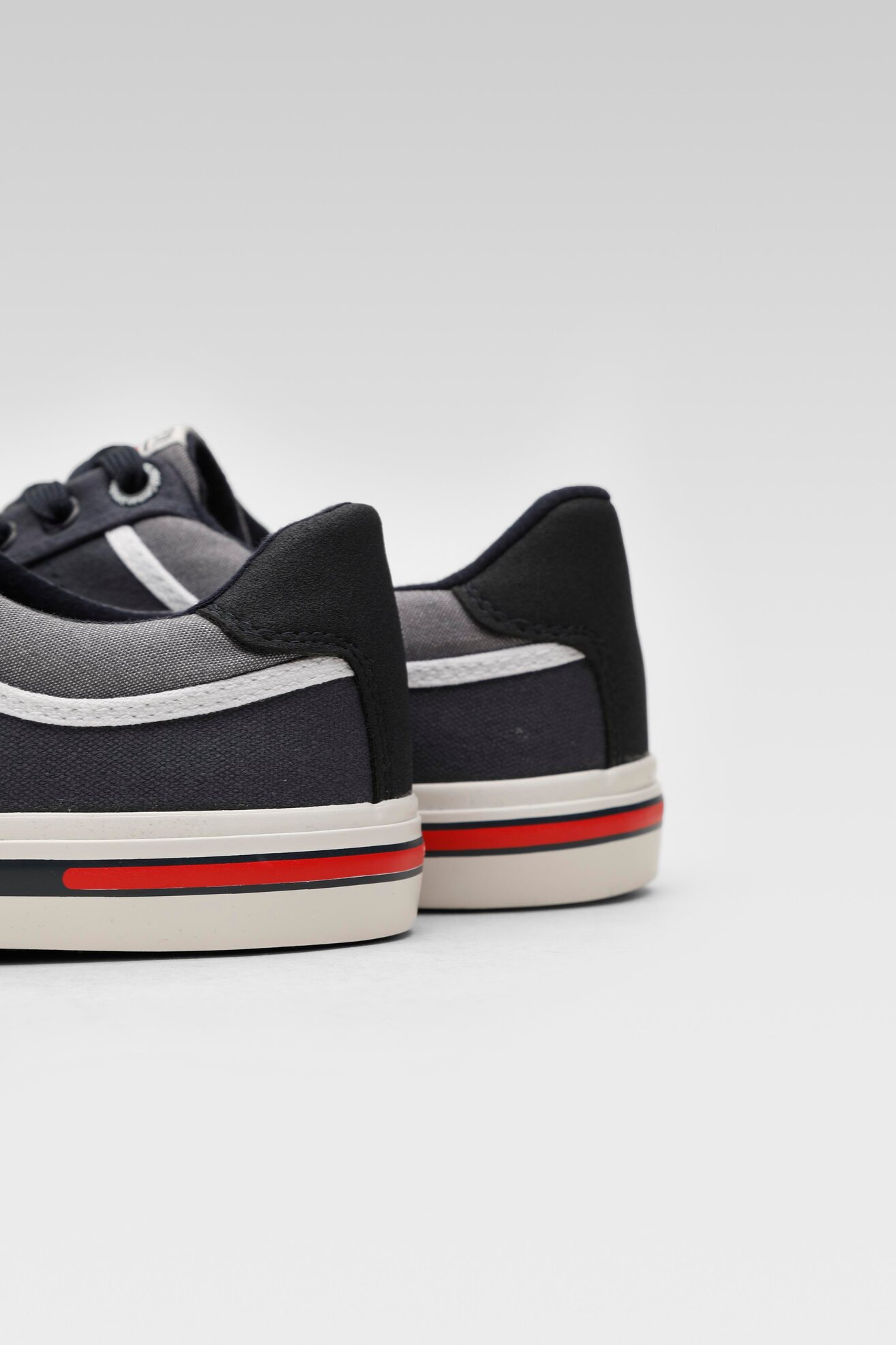 Trampki S.Oliver RED LABEL 5/5-13604/26 Granatowy