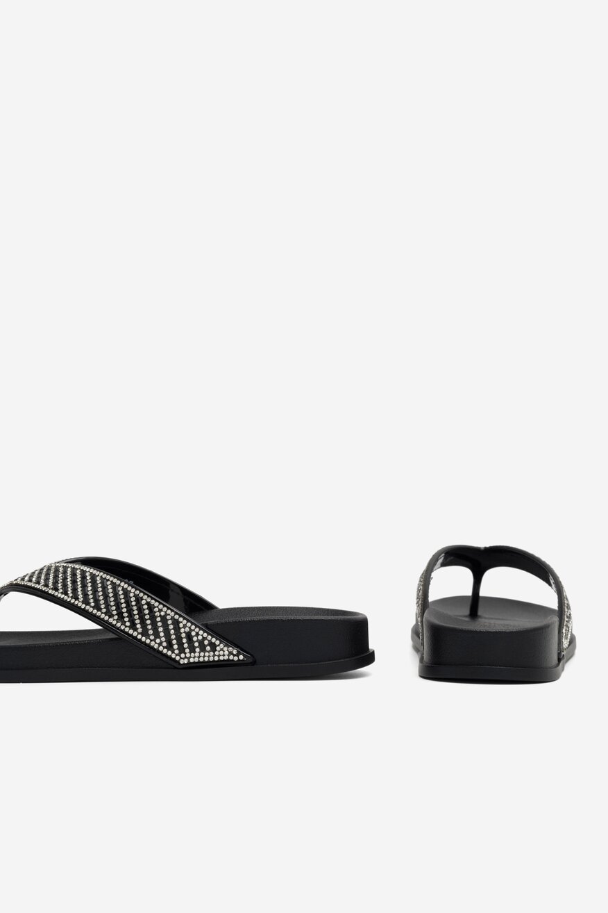 
                Flip-flop Bassano FEKETE - 5904862752297