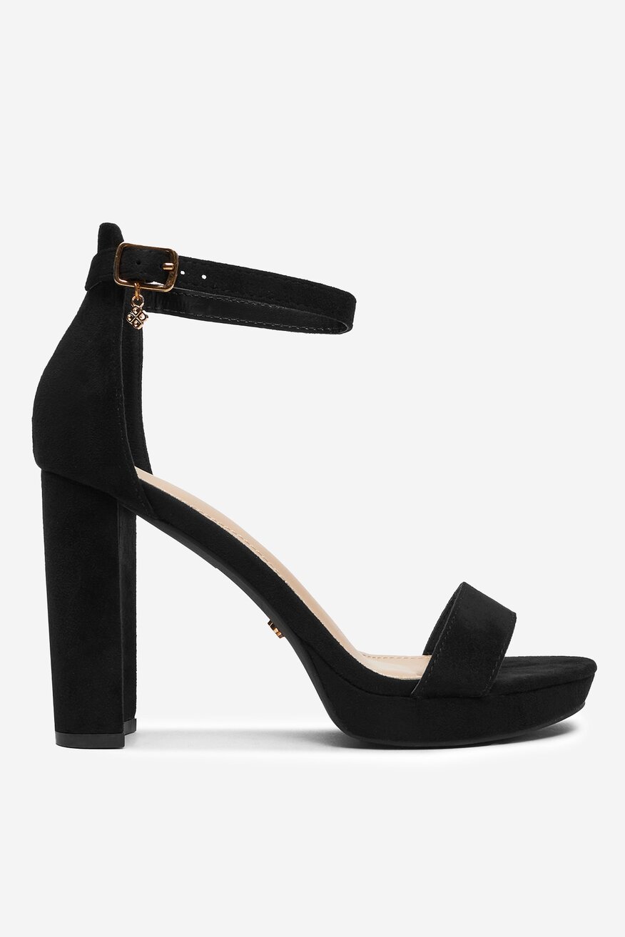 
                Сандалі DeeZee ЧОРНИЙ - 5906751114933