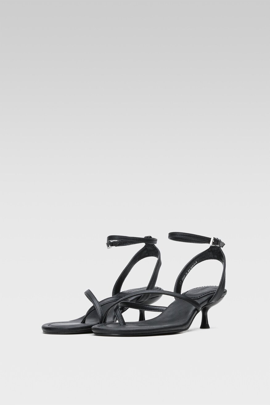 
                Jenny Fairy - Sandały na obcasie - 5904862744162