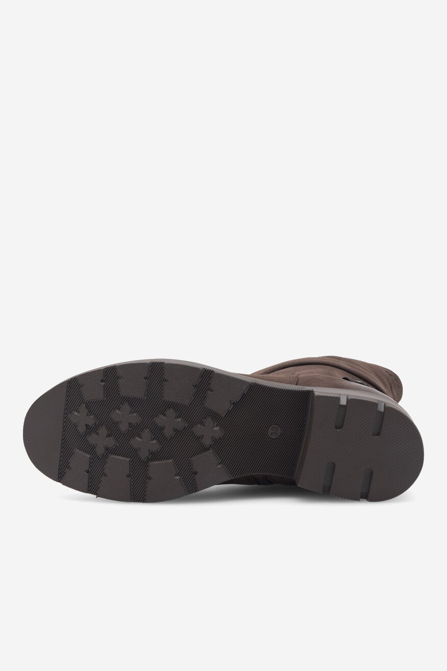 
                Bokacsizma Go Soft BARNA - 5905588115304