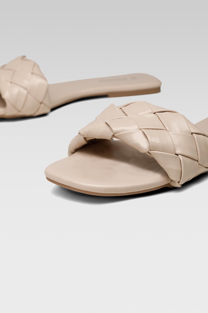 Bassano - Klapki beżowe - 5904248272869