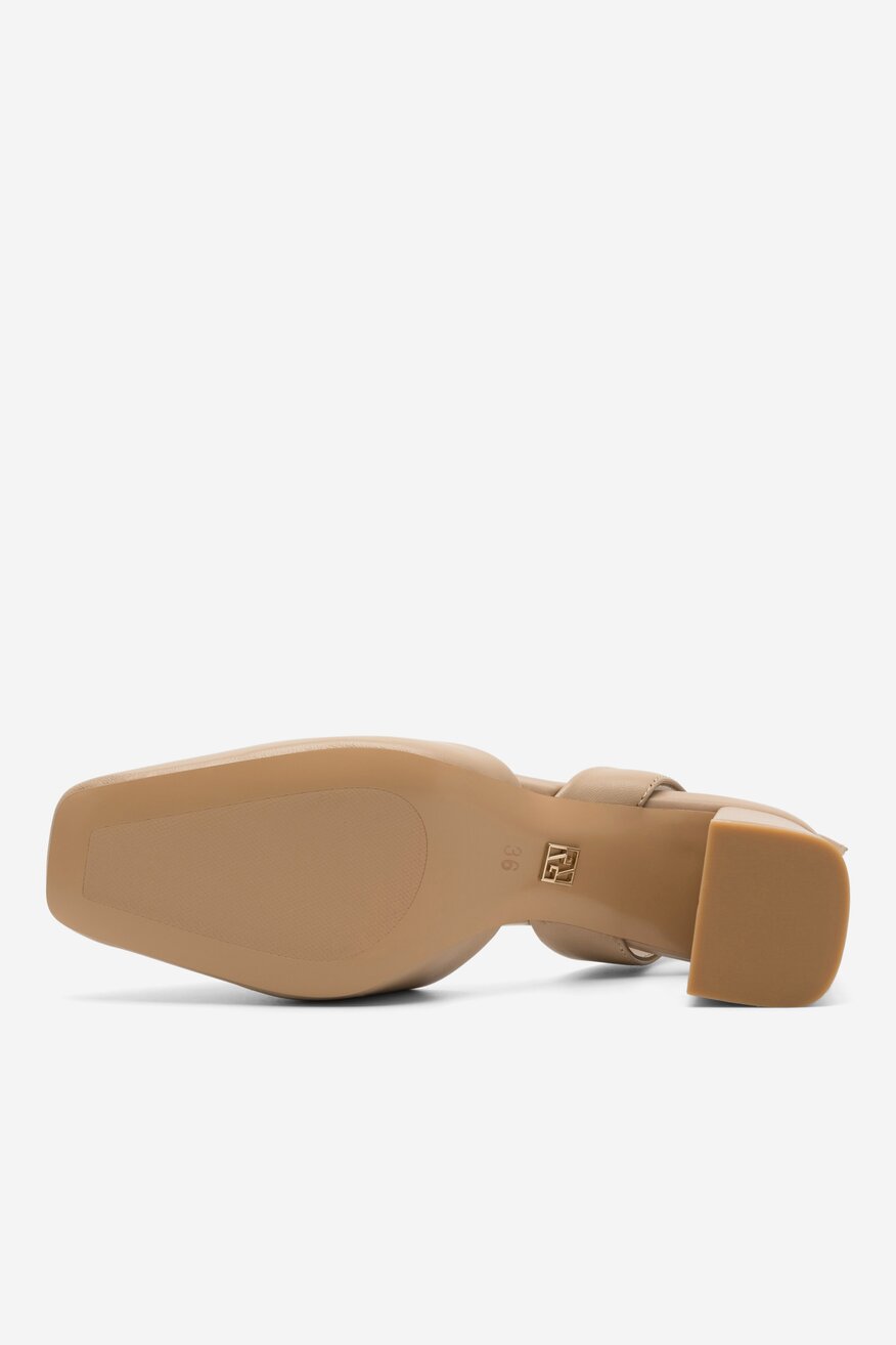 
                Туфлі-Човники Gino Rossi БЕЖЕВИЙ - 5904862635415