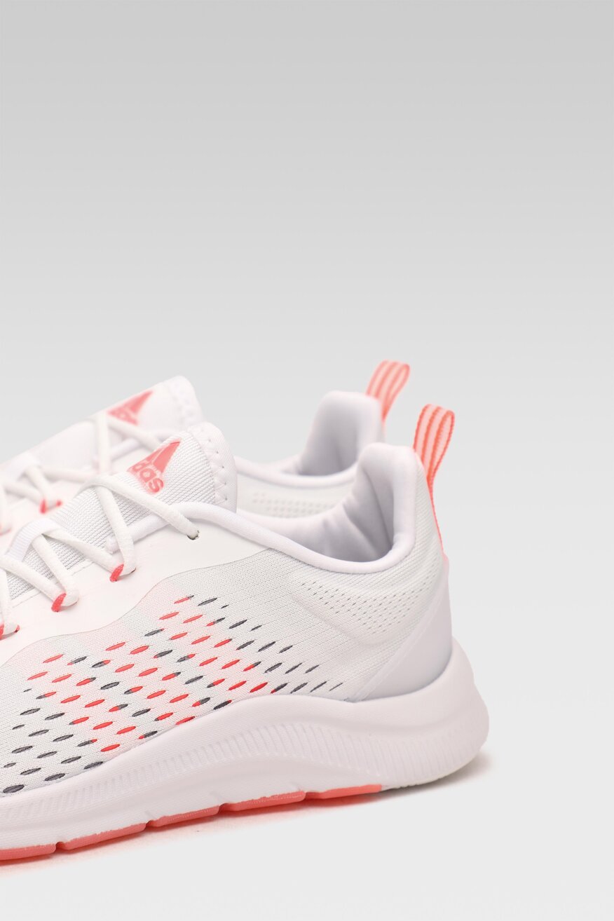 
                adidas - Obuwie sportowe pastelowe białe - 5903698329437