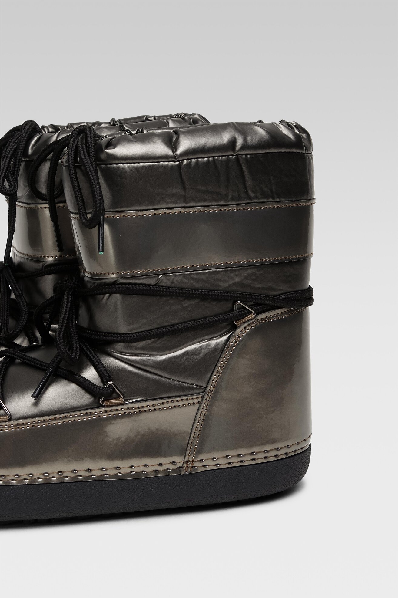 Kratke čizme DeeZee NS9019-01 STARO SREBRO