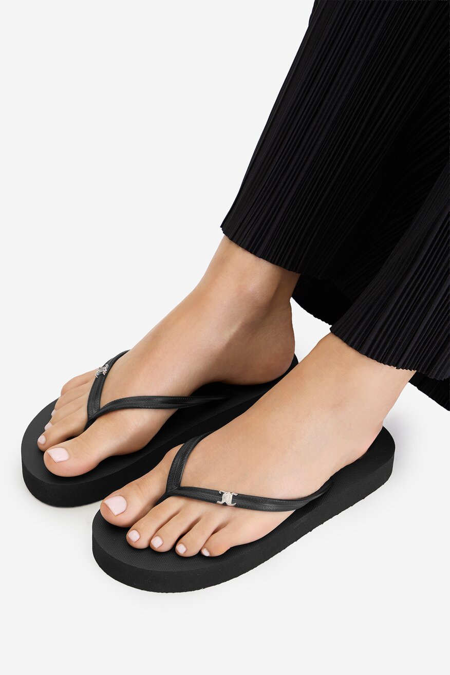 
                Шльопанець для басейну Juicy Couture ЧОРНИЙ - 5907964051343