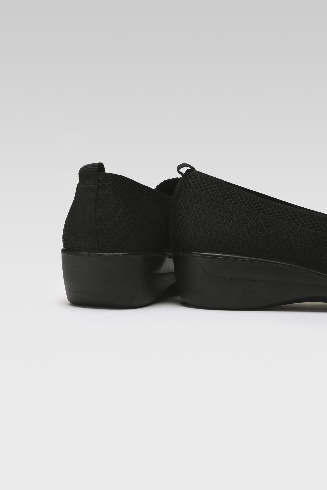 Półbuty Clara Barson HMD220355-01 Czarny